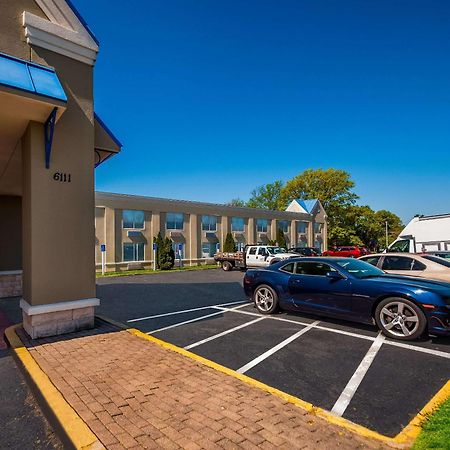 Comfort Inn Falls Church - Tysons Corner Exteriér fotografie